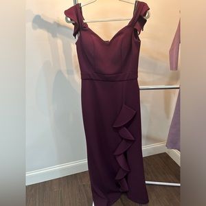 Women’s Betsy and Adam eggplant purple long gown. Size 4